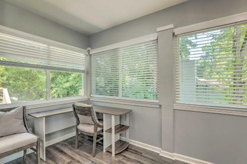 Chic Atlanta Getaway With Fenced Yard Near I-20
