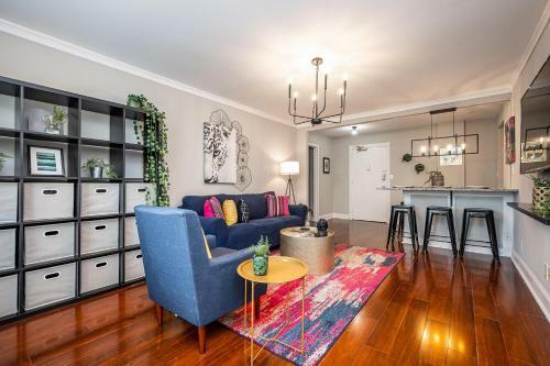Downtown Atl Condo W Pool King Bed Lm1k2t