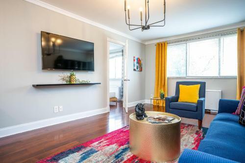 Downtown Atl Condo W Pool King Bed Lm1k2t