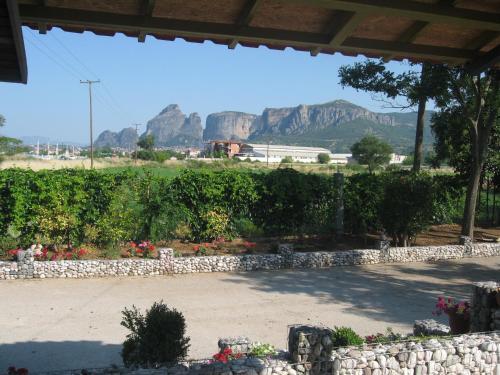 Hostal Philoxenia