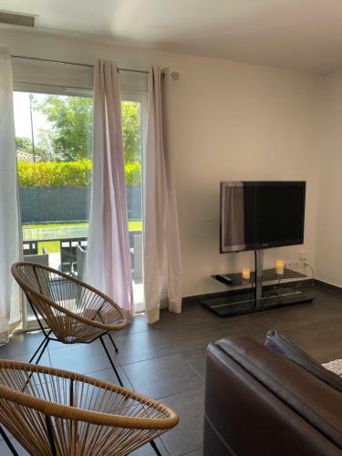 Belle Villa R�cente Pour 10 Personnes
