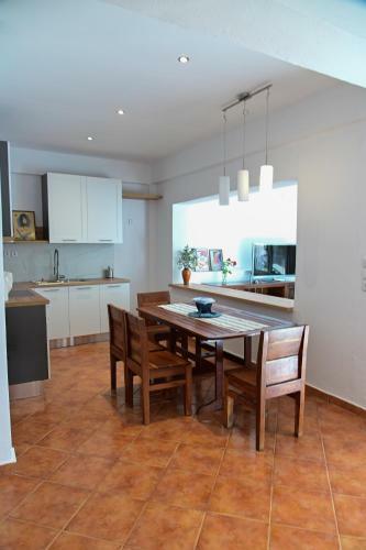 Nies Apartments 1
