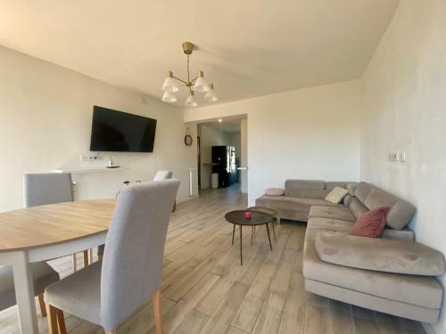Apartamento Les Terrasses D'i�na - 2 Chambres Avec Parking Priv�