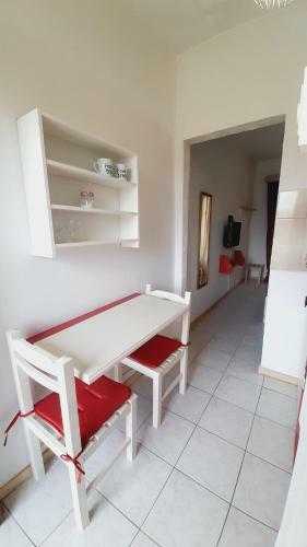 Ameli Apartment With Mountain View And Private Parking