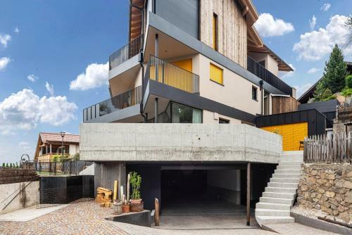 Aumia Apartment Rubin