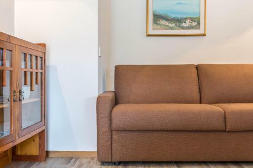Aumia Apartment Rubin