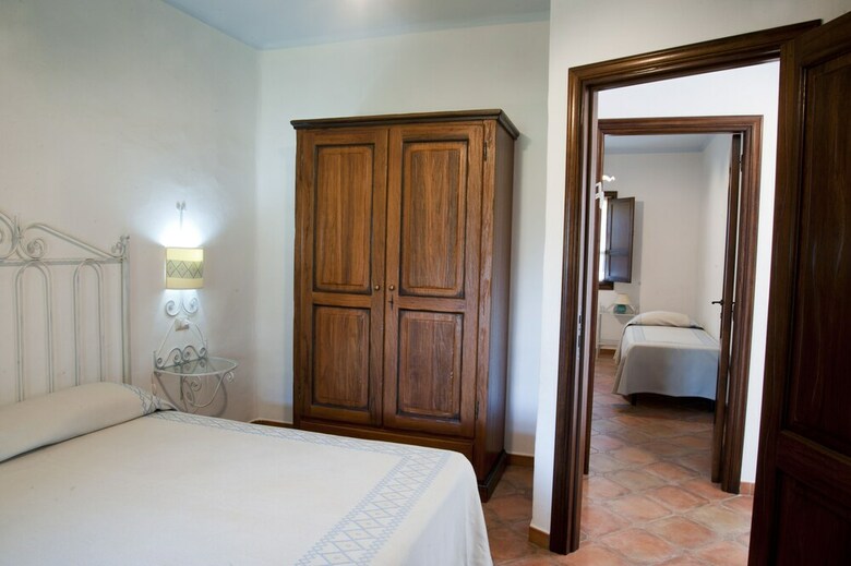 Hotel Di Turismo Rurale Belvedere Pradonos
