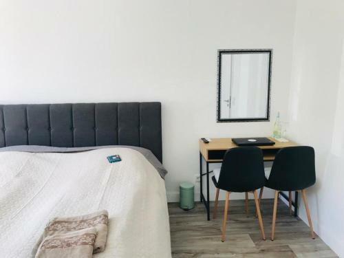 Hostal Pension Cherie