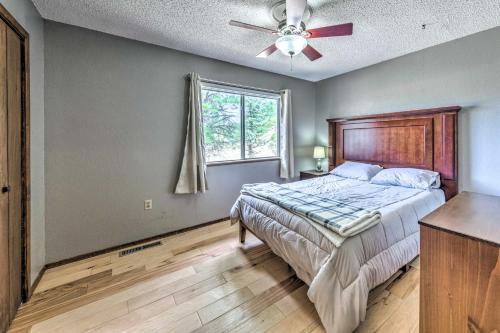 Spacious Ruidoso Home - Walk To Golf Course!