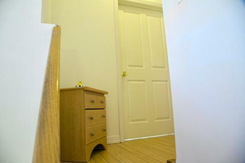 Apartamento Spacious Room-5min To Ocean-brighton Beach