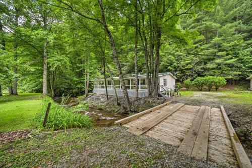 Tranquil Creekfront Bryson City Home With Grill