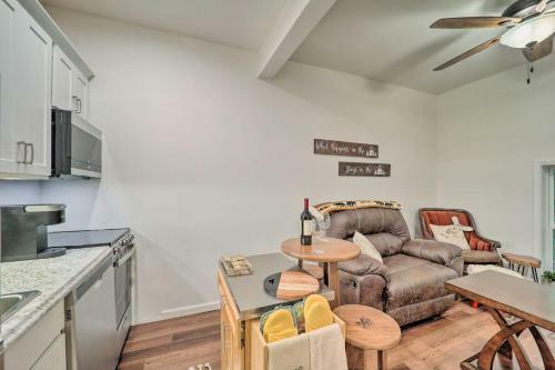 Charming Newland Apartment With Deck And Fire Pit