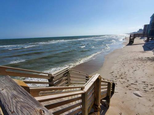 Ocean Condo Retreat 338