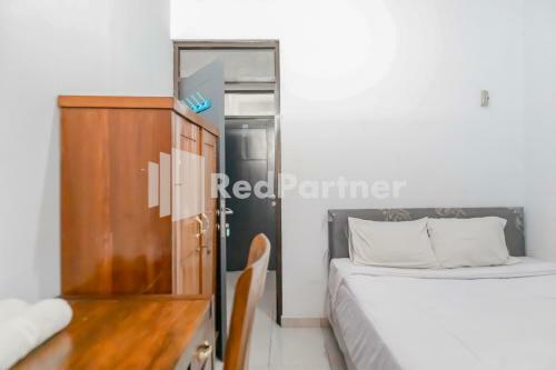 Hotel Zleepy Wisma Khazri Near Ipb Redpartner
