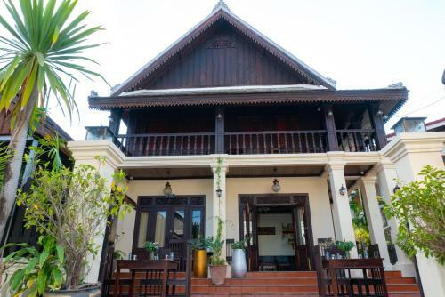 Hostal Y Not Lao Villa