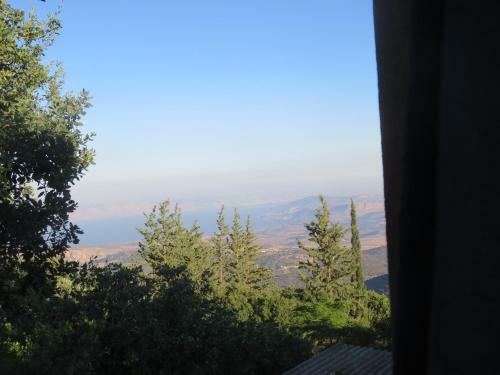 Large Beautiful House- Amazing View