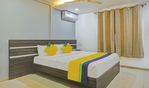 Hotel Treebo Trip Purple Suites