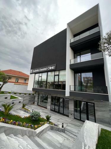 Hotel Kompleksi Endeta