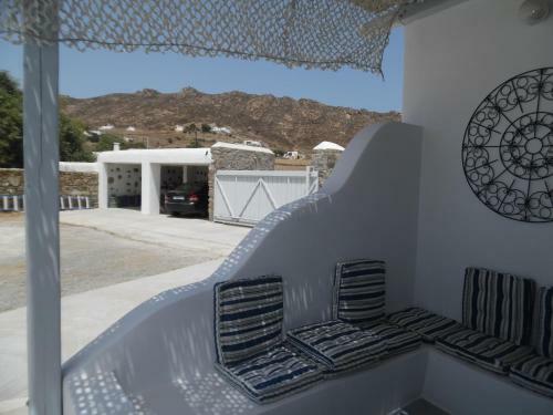 Feroniki Mykonos