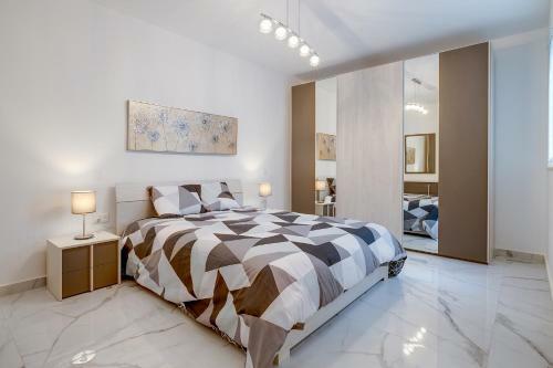 Splendid 2br Apartment In Central St Julians