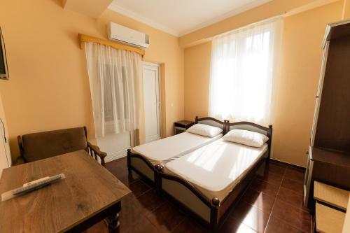 Hostal Park Zone Hotel