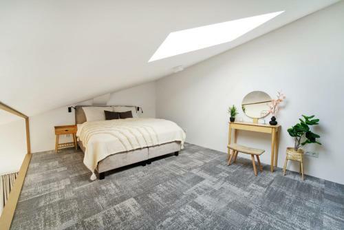 Apartm�n V Str�ni