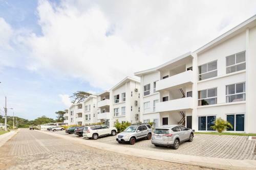 Bright & Airy 2br Condo Minutes From Jaco Beach