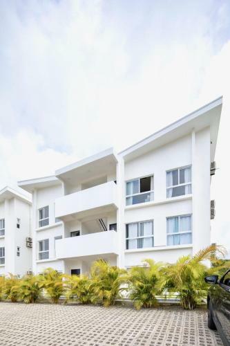 Bright & Airy 2br Condo Minutes From Jaco Beach