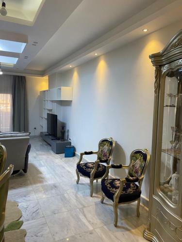 Lotus 66 Luxury Modern Apartment