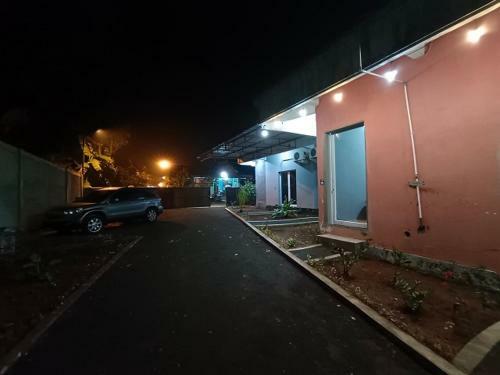 Hotel Homestay Adah