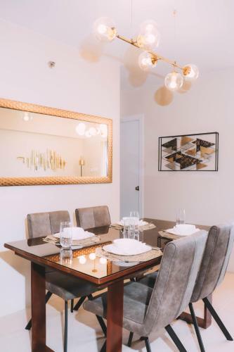 Apartamento 2 Bedroom Avida Storey 1 With Balcony