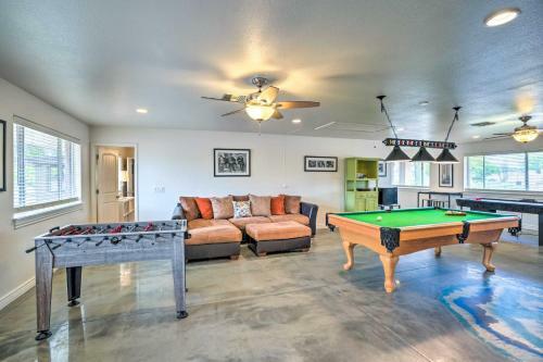 Modern Glendale Desert Destination With Patio!