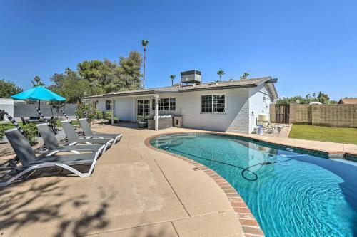 Dog-friendly Scottsdale Home With Private Pool!