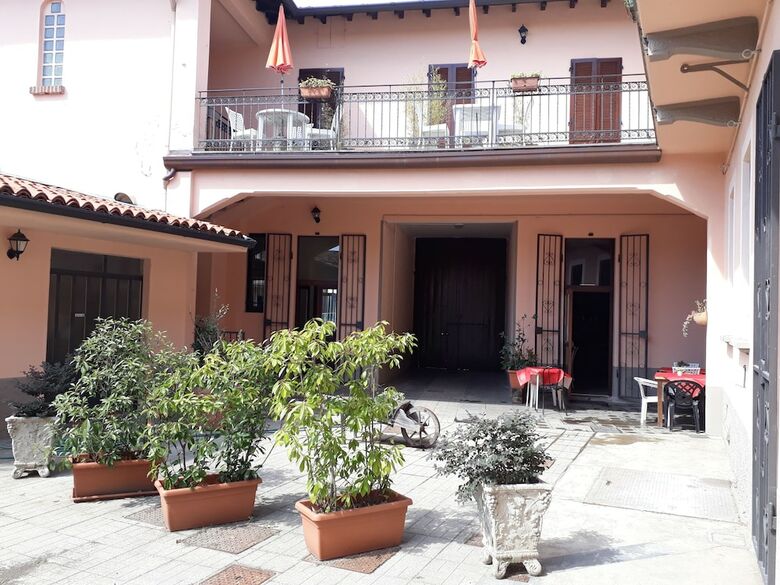 Hostal La Corte Del Poeta