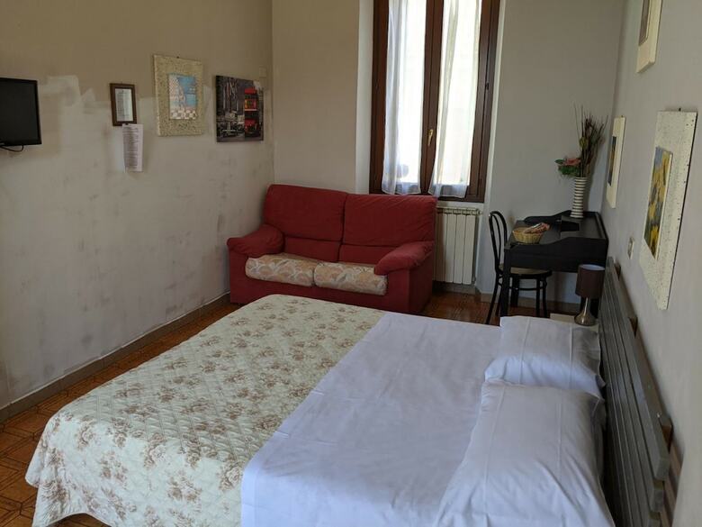 Hostal La Corte Del Poeta