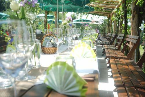 Bed & Breakfast Weingut Buschenschank Schneiderannerl