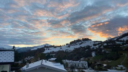 Apartamento Dachwohnung In Der Mitte Von Laax-dorf