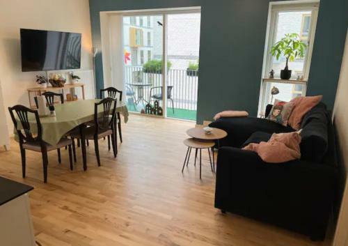 Apartamento Lovely 3 Bedroom With Everything For 3-6 People