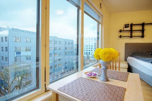 Studio Apartment In Quiet Heart Of Everything