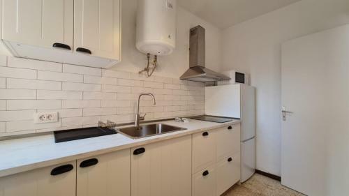 Apartment Los Cristianos With Pool Cris-sol