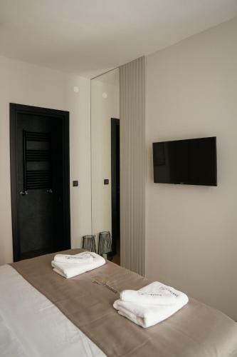 Kristall Apartments Premium