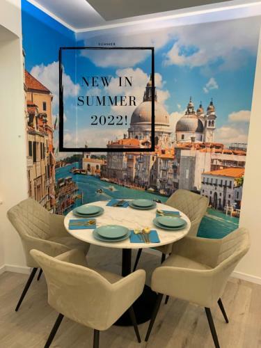 Modern Apartment Veneziana