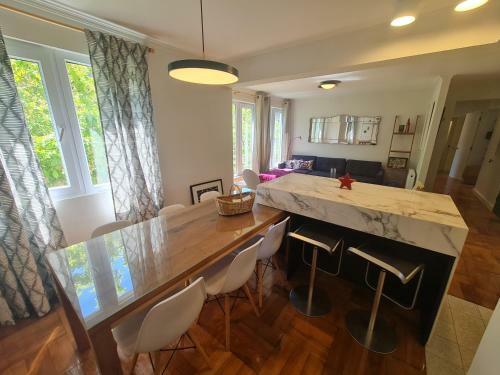 Oceana Suites Lastarria Apartment