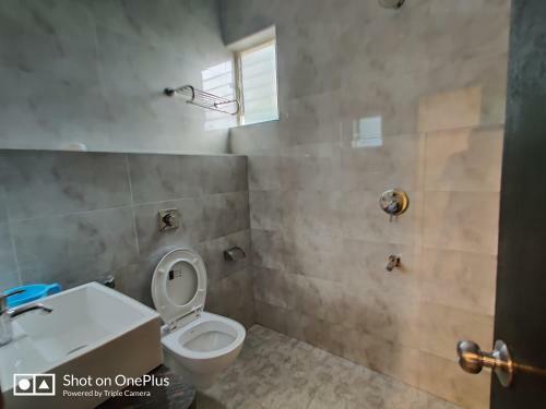 Hostal Mahalakshmi Residency Guest House