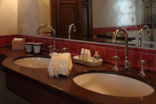 Hostal B&B Arivellini