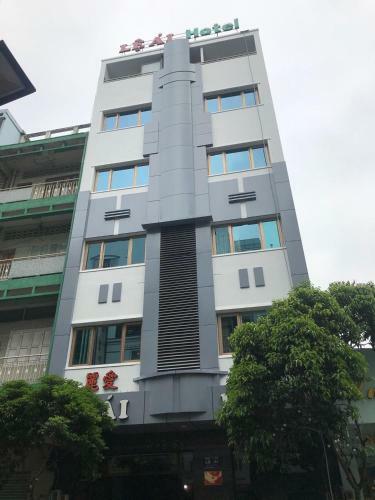 Le Ai Hotel