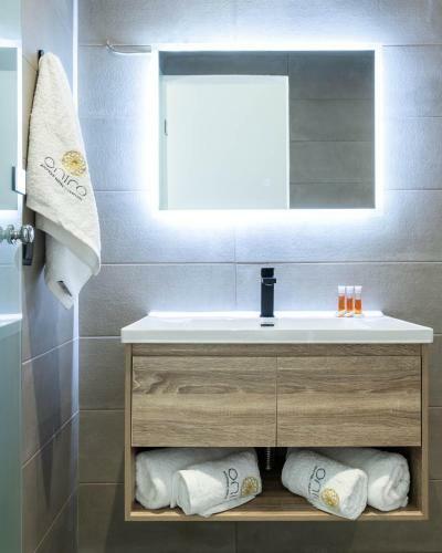 Hotel Oniro Boutique Suites Karystos