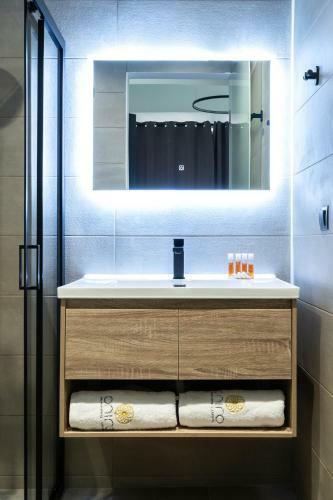 Hotel Oniro Boutique Suites Karystos