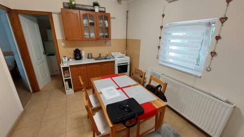 R�v1 Apartman