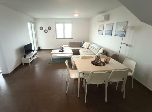 Apartamento Searenity Pool Suite - Seafront